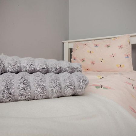 Bonhill Getaway Apartment Dumbarton Ngoại thất bức ảnh